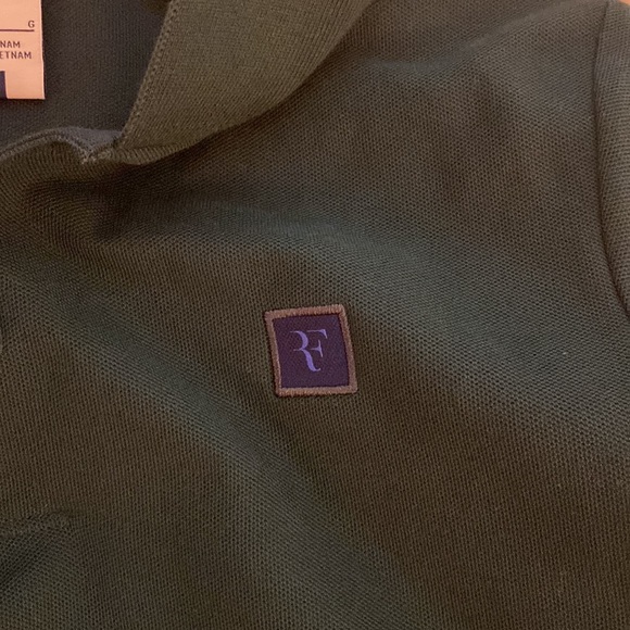 Roger Federer green shirt size Large - Picture 2 of 3